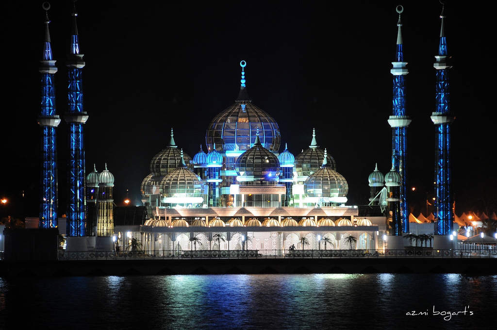 Cyrstal Masjeed Malaysia